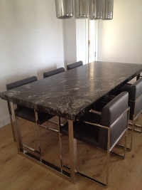 MESA GRANITO HALLEY